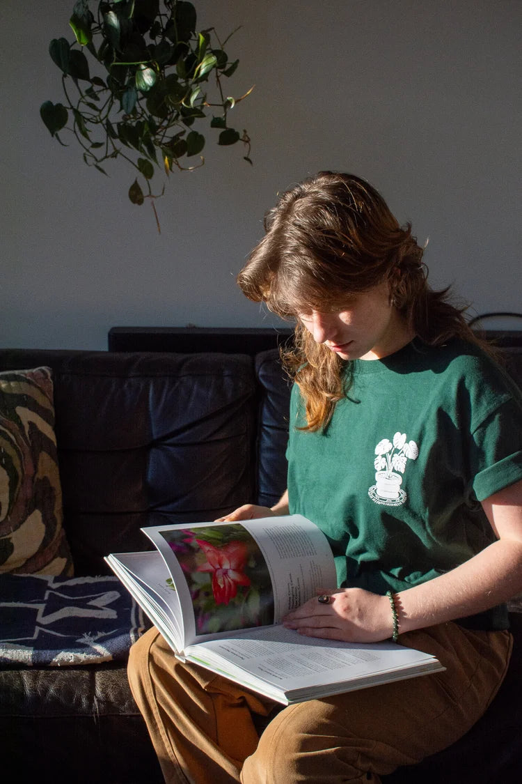 Maison Green Monstera Tee – Deep Green (Unisex, Tri-Blend)