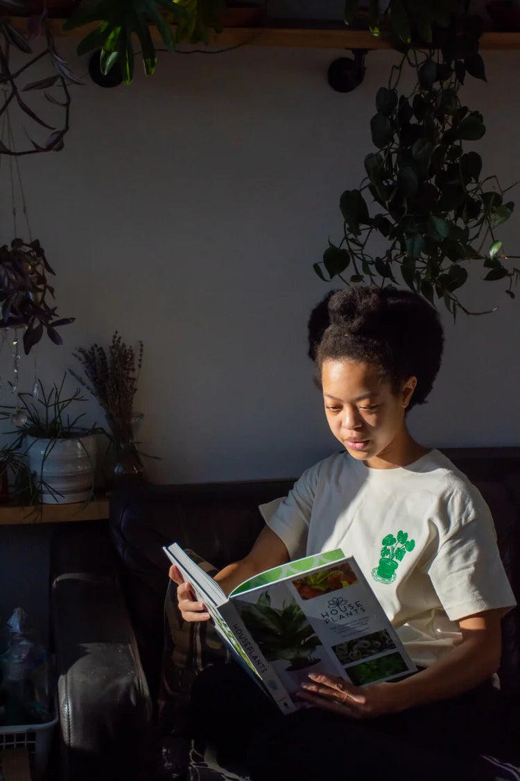 Maison Green Monstera Tee – Natural (Unisex, 100% Cotton)